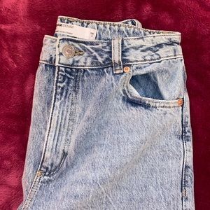 Garage 90s Straight Leg Jeans